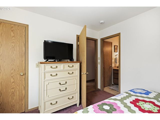 64 SEELY Dr, Goldendale, WA 98620