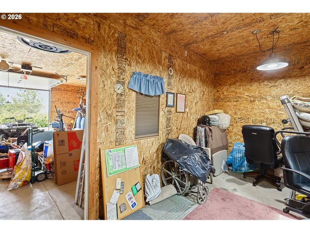 64 SEELY Dr, Goldendale, WA 98620