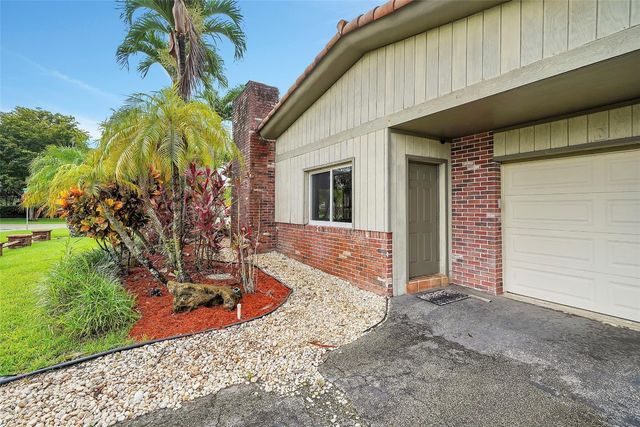 1518 Yale Drive, Hollywood, FL 33021