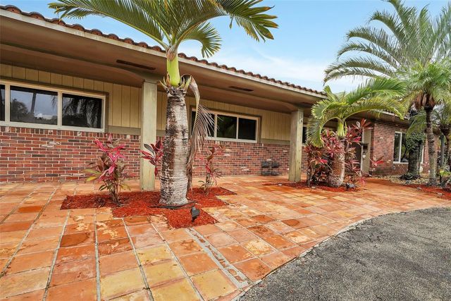 1518 Yale Drive, Hollywood, FL 33021