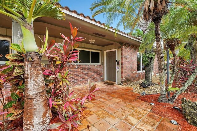 1518 Yale Drive, Hollywood, FL 33021