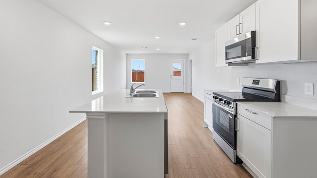 3139 Misty Morning Lane, Talty, TX 75126