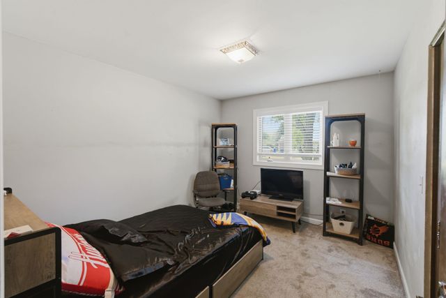 1511 S Phyllis Ln, Andover, KS 67002