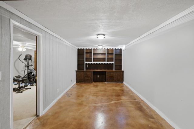 1511 S Phyllis Ln, Andover, KS 67002