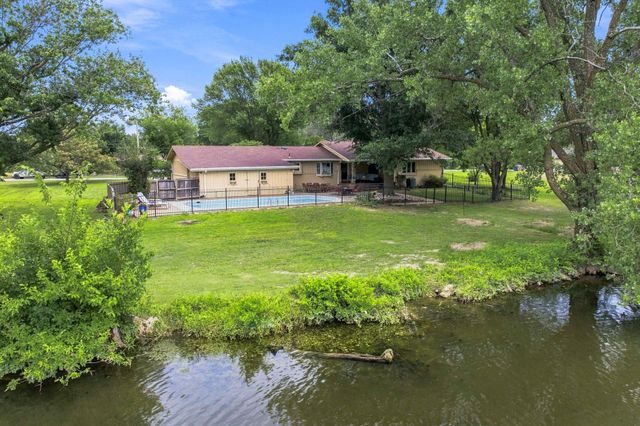 1511 S Phyllis Ln, Andover, KS 67002