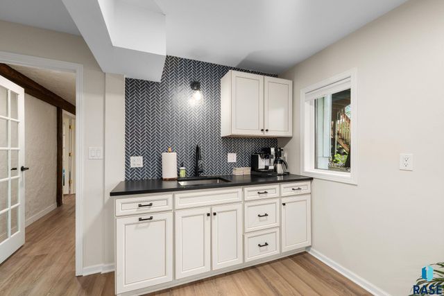 321 E Aspen Dr Drive, Sioux Falls, SD 57105