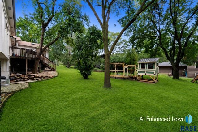 321 E Aspen Dr Drive, Sioux Falls, SD 57105