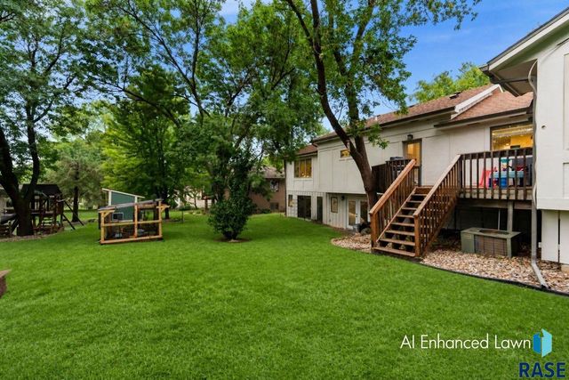 321 E Aspen Dr Drive, Sioux Falls, SD 57105