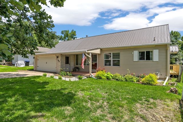 709 6th AVE, Coralville, IA 52241
