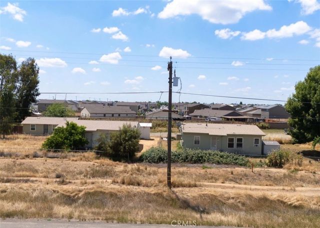 3411 Baker, Merced, CA 95341