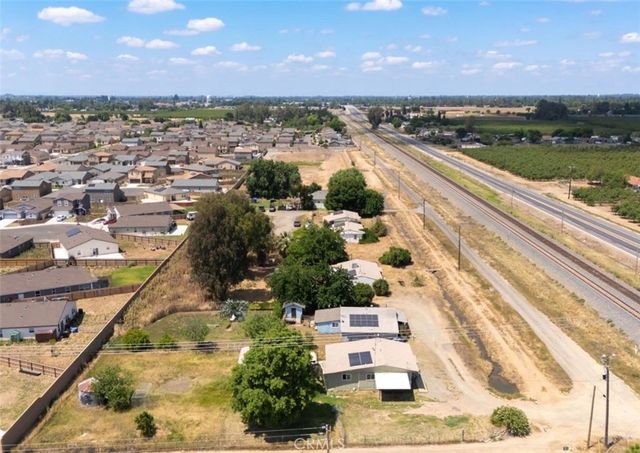 3411 Baker, Merced, CA 95341