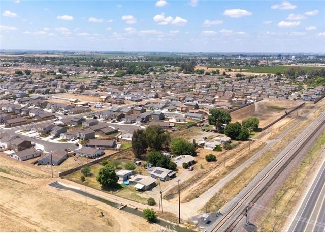 3411 Baker, Merced, CA 95341