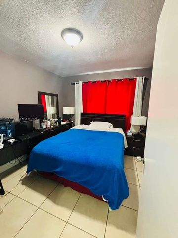 2778 W 60th Street 45, Hialeah, FL 33016