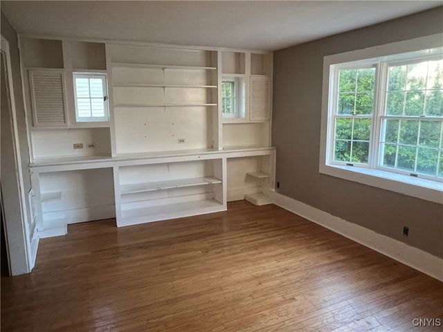 2817 Brighton Place, Utica, NY 13501