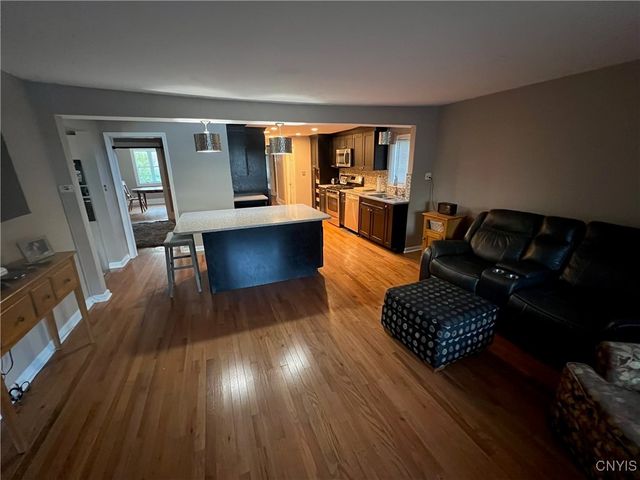2817 Brighton Place, Utica, NY 13501