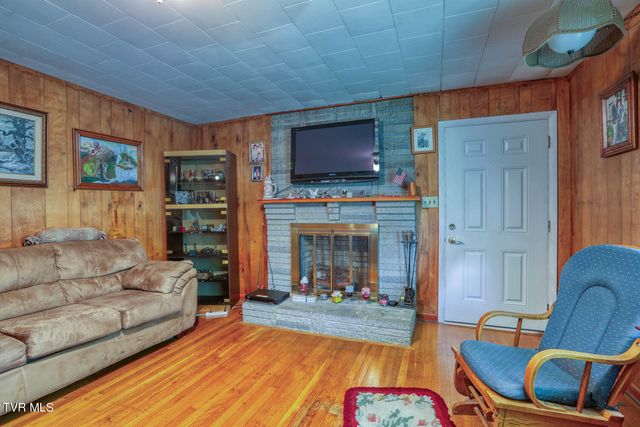 123 North Main Street, Bulls Gap, TN 37711