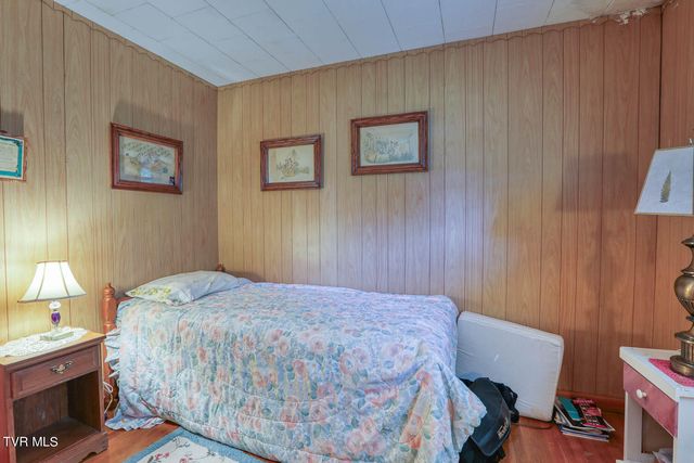123 North Main Street, Bulls Gap, TN 37711
