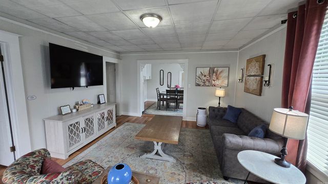 2812 W 7Th Street, Little Rock, AR 72205
