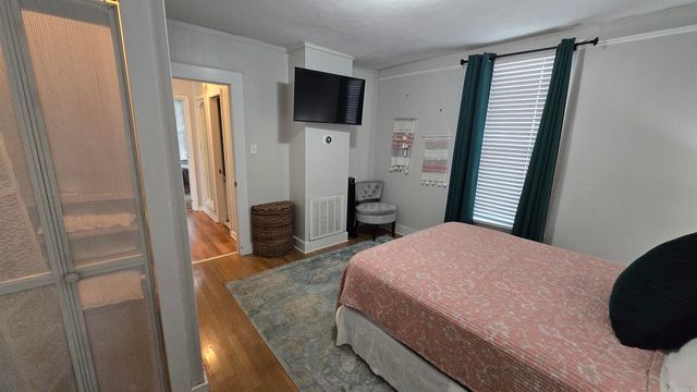2812 W 7Th Street, Little Rock, AR 72205