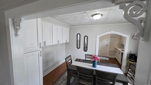 2812 W 7Th Street, Little Rock, AR 72205