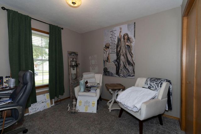 1331 W Turnberry Boulevard, Ozark, MO 65721