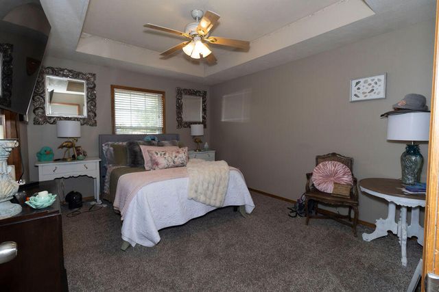 1331 W Turnberry Boulevard, Ozark, MO 65721
