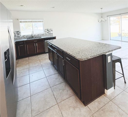 1556 VENICE LANE, Davenport, FL 33896