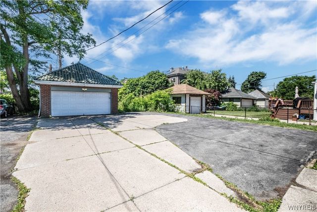 117 West Humboldt Parkway, Buffalo, NY 14214