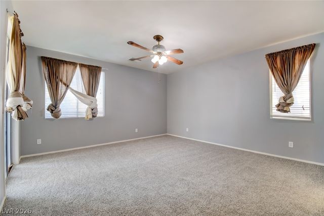 5423 Basset Hound Avenue, Las Vegas, NV 89131