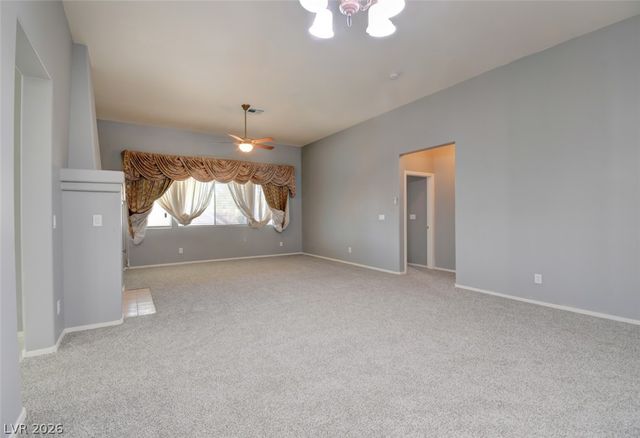 5423 Basset Hound Avenue, Las Vegas, NV 89131