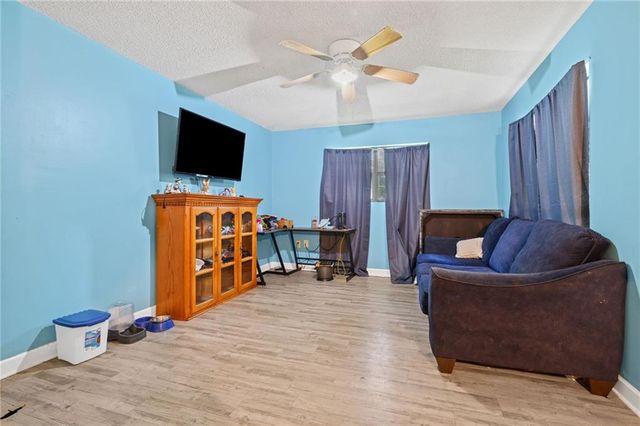 515 Lee Street W, Chickasaw, AL 36611