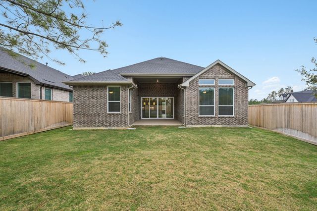 26030 S Outrider Banks, Montgomery, TX 77316