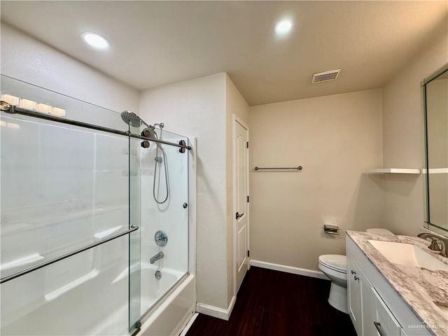 2215 S Links Drive, Edinburg, TX 78542