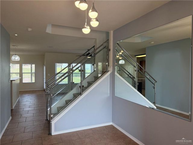 2215 S Links Drive, Edinburg, TX 78542