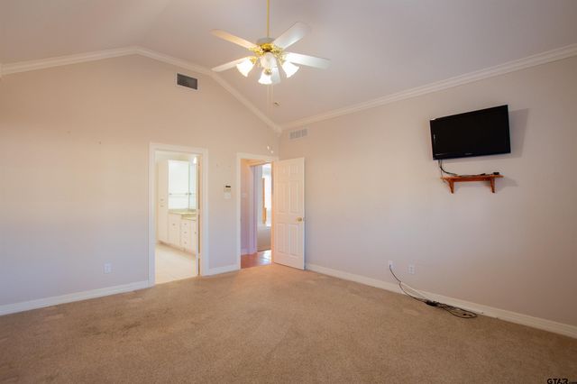 704 Shiloh Ridge St, Tyler, TX 75703