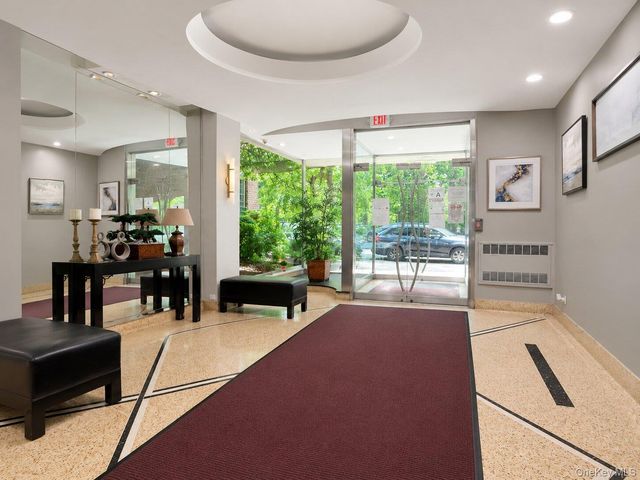 4295 Webster Avenue 2D, Bronx, NY 10470
