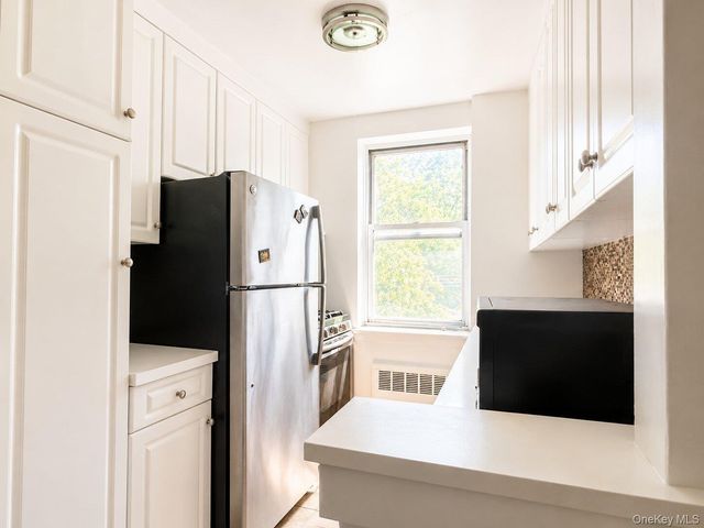 4295 Webster Avenue 2D, Bronx, NY 10470
