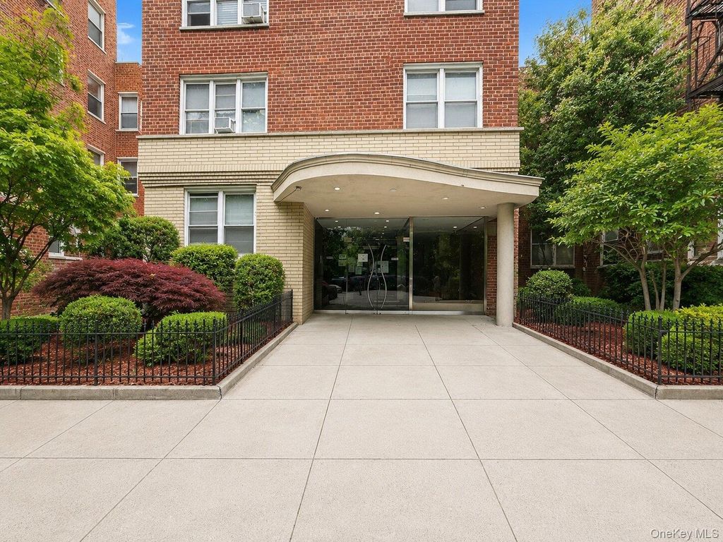 4295 Webster Avenue 2D, Bronx, NY 10470