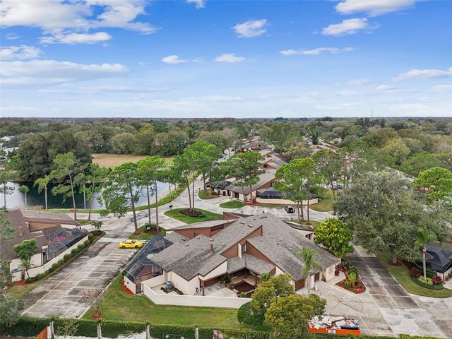 4901 UMBER WAY S, Tampa, FL 33624