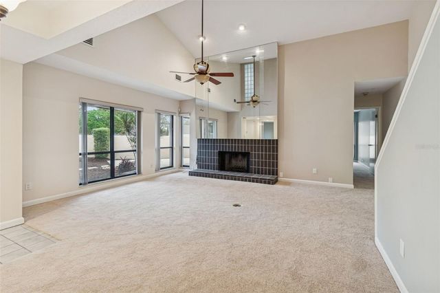 4901 UMBER WAY S, Tampa, FL 33624