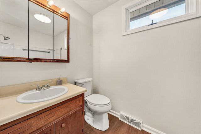 523 Dillon DR, Vinton, VA 24179