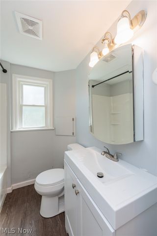 3679 Sanford Avenue, Stow, OH 44224