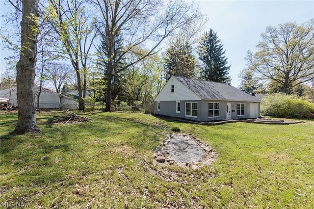3679 Sanford Avenue, Stow, OH 44224