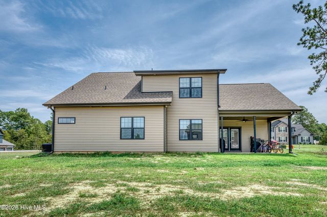 20 Pomegranate Court, Cameron, NC 28326