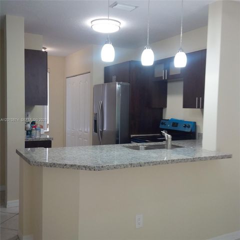 8346 NW 10th St 9F, Miami, FL 33126