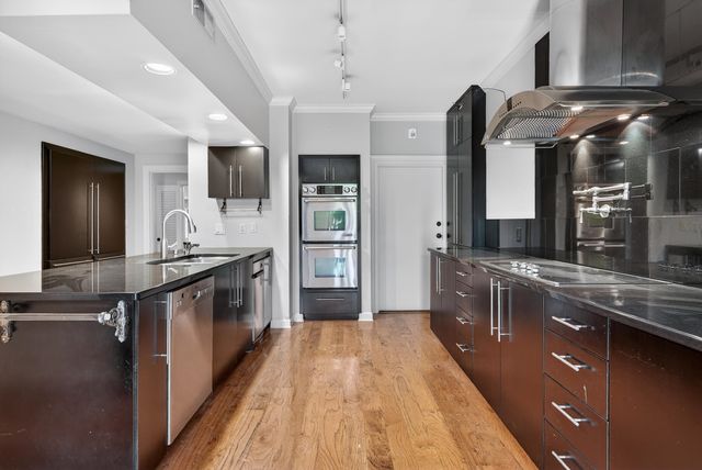 585 S Greer St Apt 400, Memphis, TN 38111