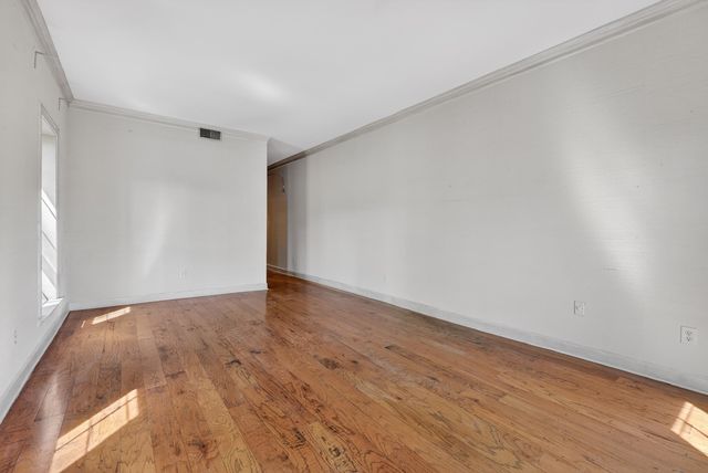 585 S Greer St Apt 400, Memphis, TN 38111