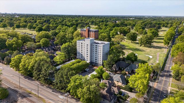 585 S Greer St Apt 400, Memphis, TN 38111
