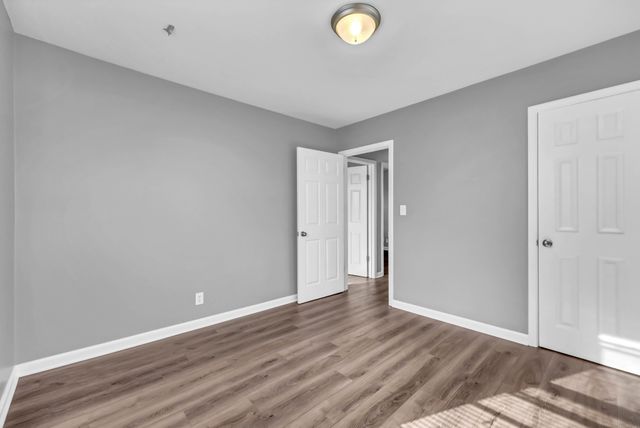 218 Clearview Dr, Clarksville, TN 37043