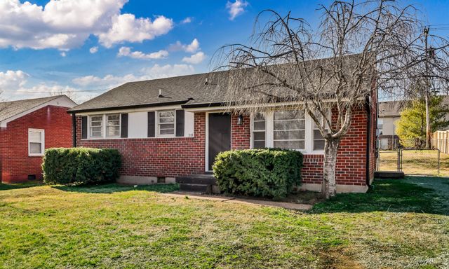 218 Clearview Dr, Clarksville, TN 37043